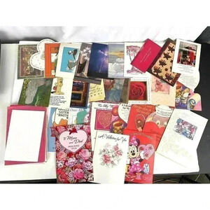 VTG 31 Greeting Cards Valentines Day Birthday Holiday Bears Hearts UNUSED